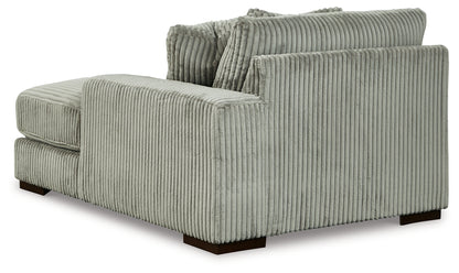 Lindyn Sectional