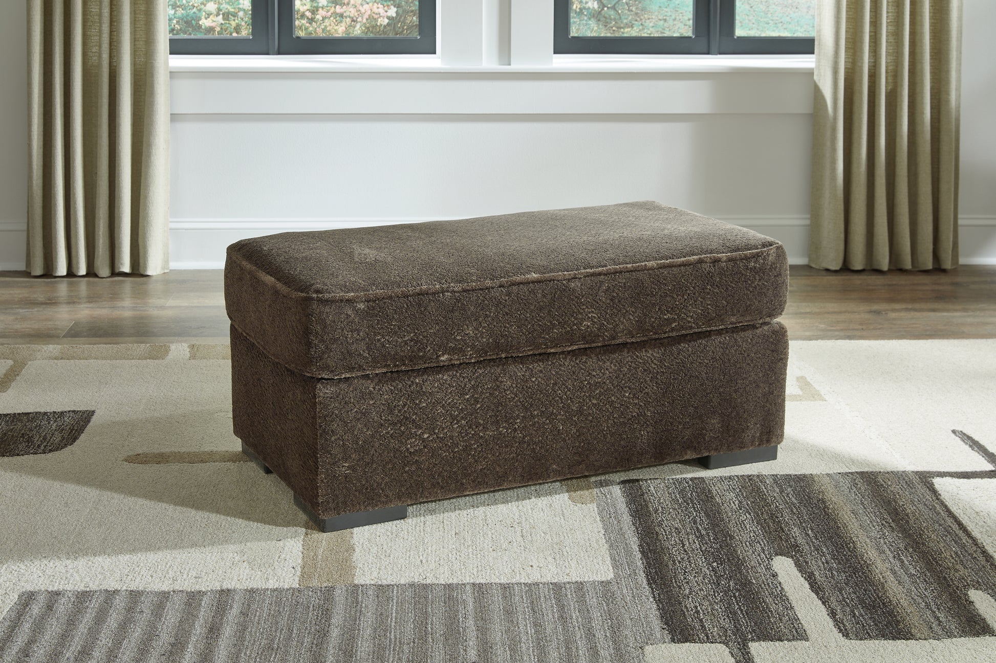 Stuart Furniture Outlet - Ashley Furniture - Aylesworth Living Room - Ottoman / Chocolate - 5370214
