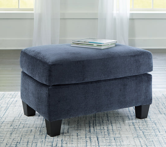 Stuart Furniture Outlet - Ashley Furniture - Amity Bay Living Room - Chair / Clay - 6720420