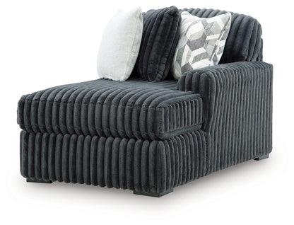 Midnight-Madness 3-Piece Sectional with Chaise