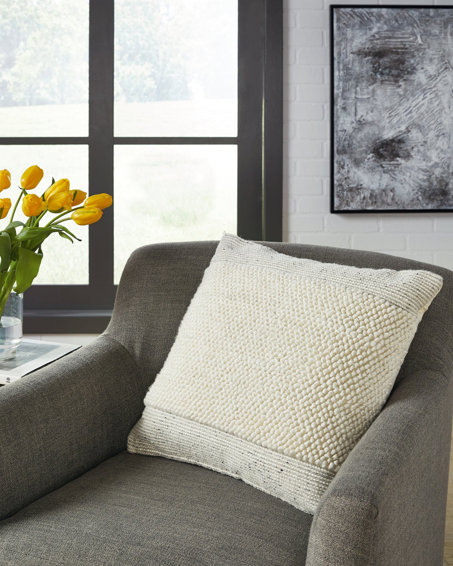 Stuart Furniture Outlet - Ashley Furniture - Rowcher Pillows - Pillow / Gray/White - A1001004P