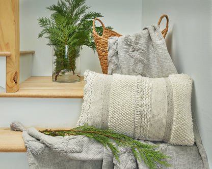 Stuart Furniture Outlet - Ashley Furniture - Standon Pillows - Pillow / Gray/White - A1001005P