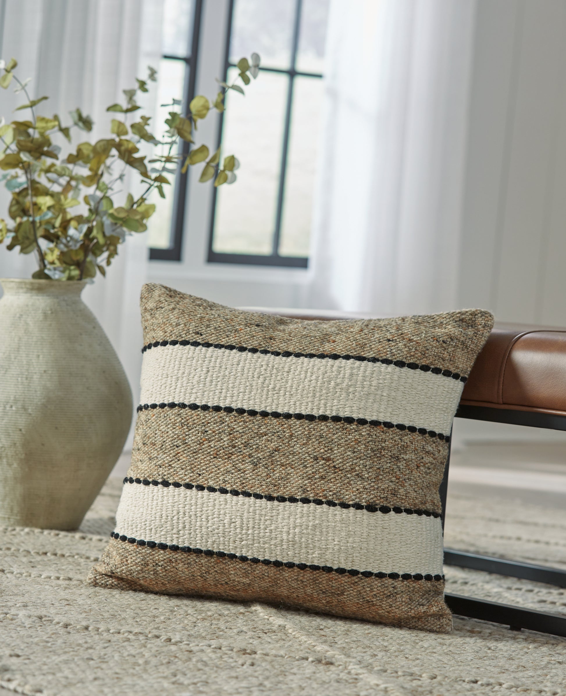 Stuart Furniture Outlet - Ashley Furniture - Rueford Pillows - Pillow (4/CS) / Brown/Black/Natural - A1001063