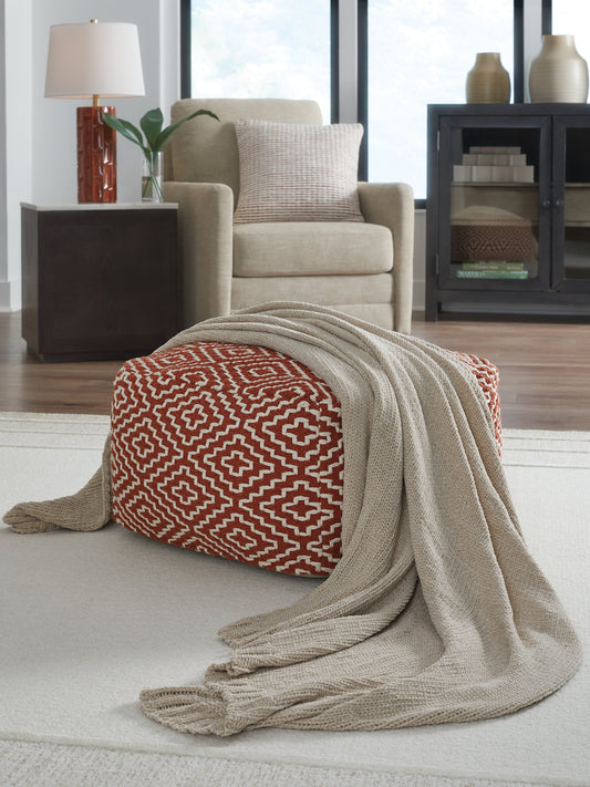 Stuart Furniture Outlet - Ashley Furniture - Anawood Throw (Set of 3) - Throw (3/CS) / Oatmeal - A1001096