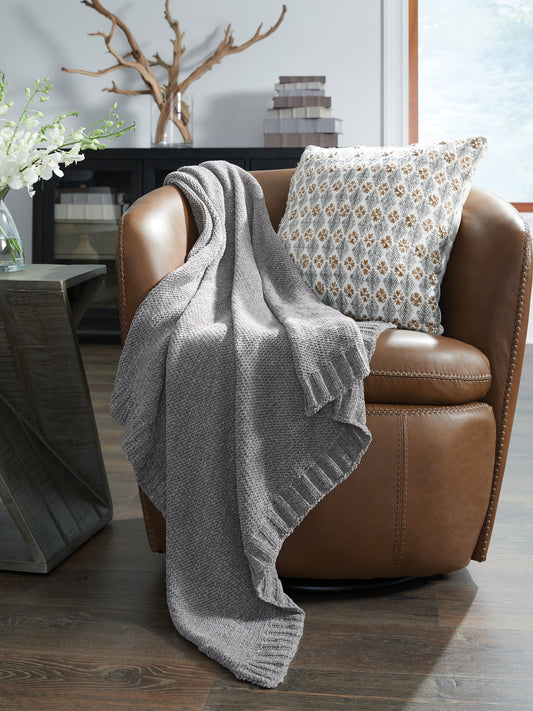 Stuart Furniture Outlet - Ashley Furniture - Anawood Throw (Set of 3) - Throw (3/CS) / Gray - A1001097
