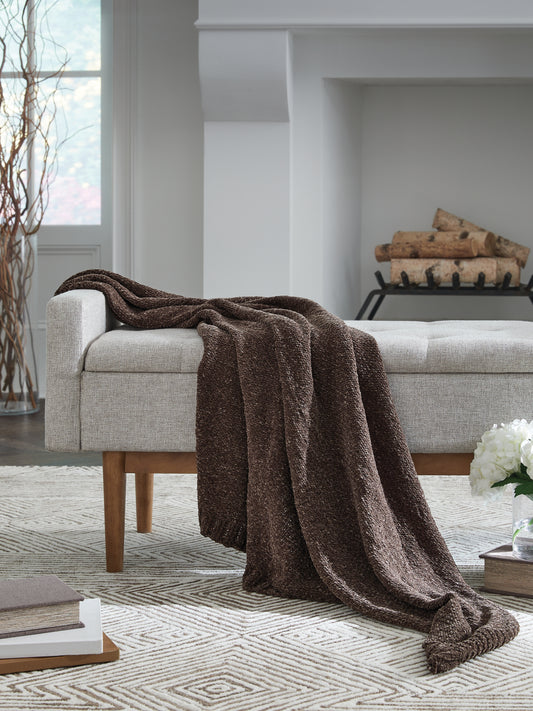Stuart Furniture Outlet - Ashley Furniture - Anawood Throw (Set of 3) - Throw (3/CS) / Brown - A1001098