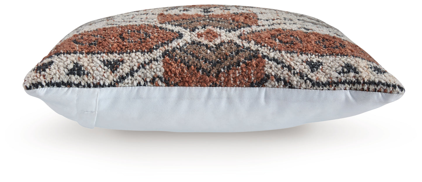 Kierenworth Pillows