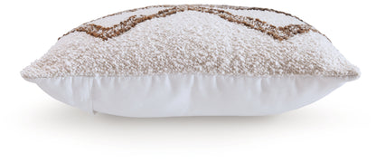 Brettwood Pillows
