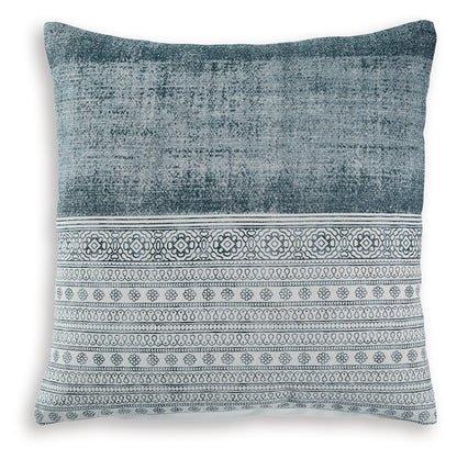 Harperville Pillows