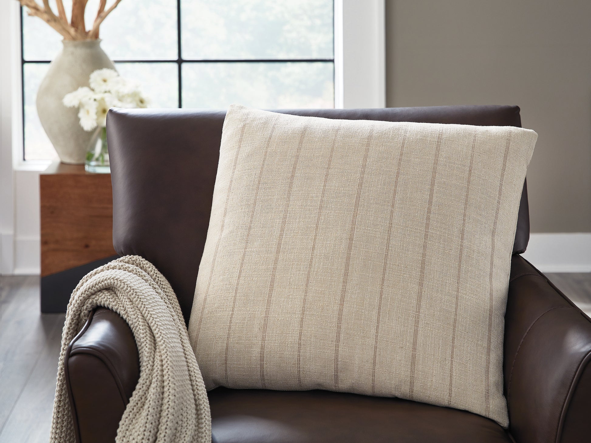 Stuart Furniture Outlet - Ashley Furniture - Valwick Pillows - Pillow (4/CS) - A1001180