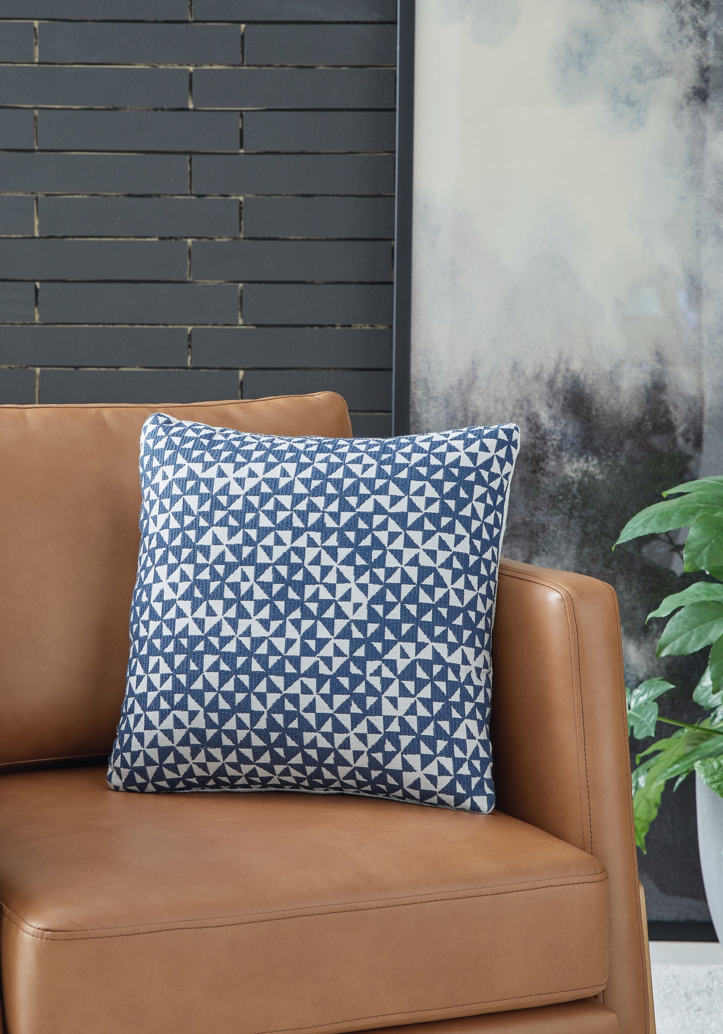 Stuart Furniture Outlet - Ashley Furniture - Jaycott Next-Gen Nuvella Pillows - Pillow (4/CS) / Blue/White - A1900001