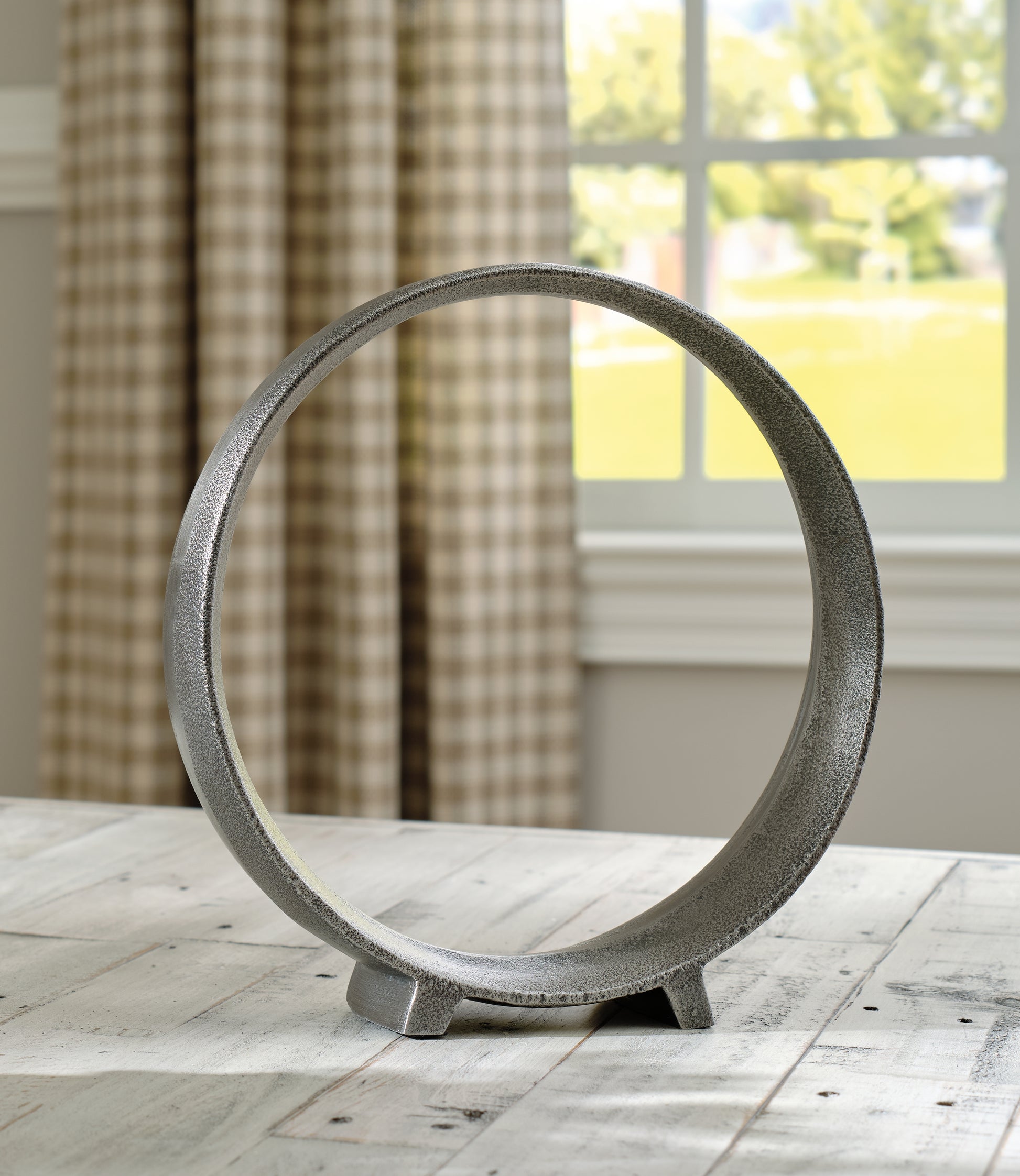 Stuart Furniture Outlet - Ashley Furniture - Ryandale Sculpture - Sculpture / Antique Pewter Finish - A2000501S