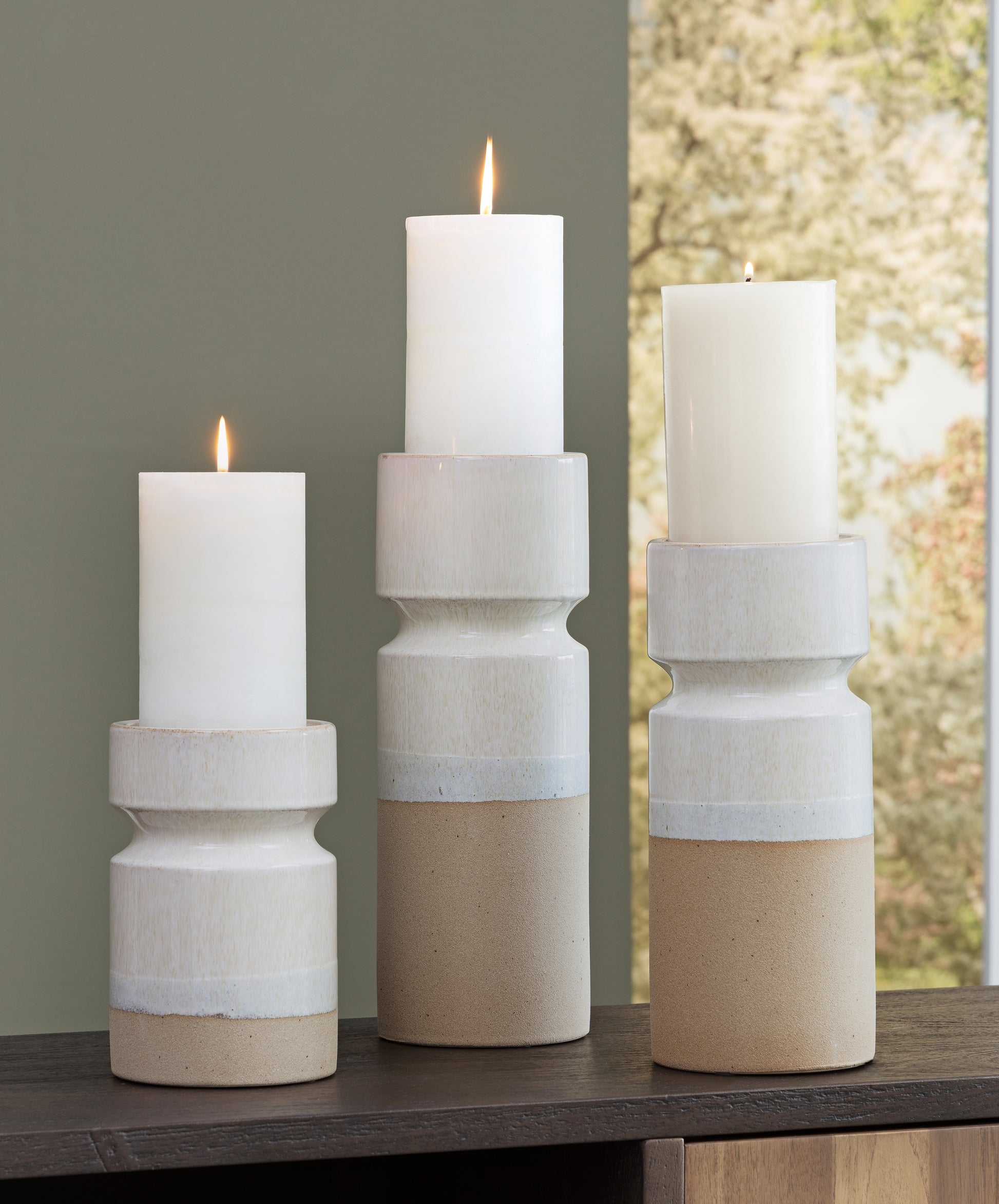 Stuart Furniture Outlet - Ashley Furniture - Hurston Candle Holder - Candle Holder Set (3/CN) / Ivory/Brown - A2000583