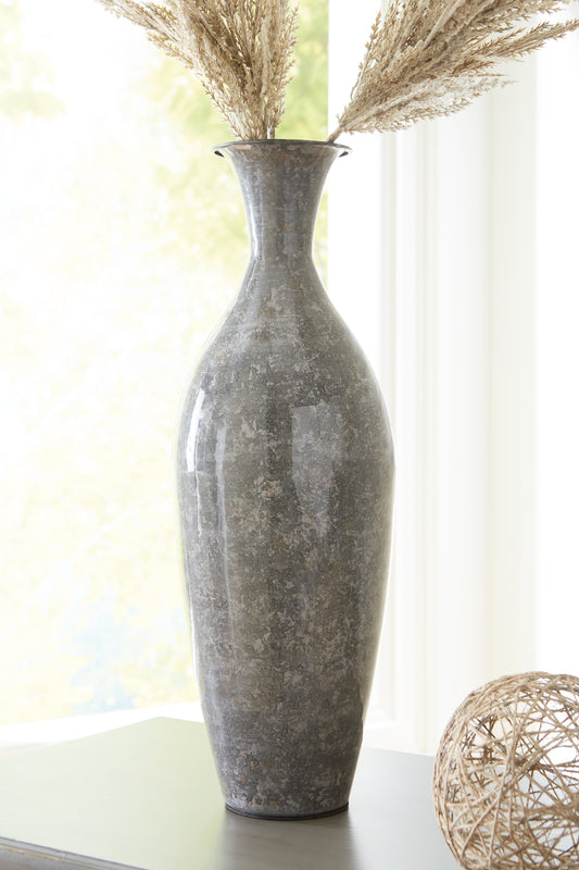 Stuart Furniture Outlet - Ashley Furniture - Brockwich Vase - Vase / Antique Gray - A2000589