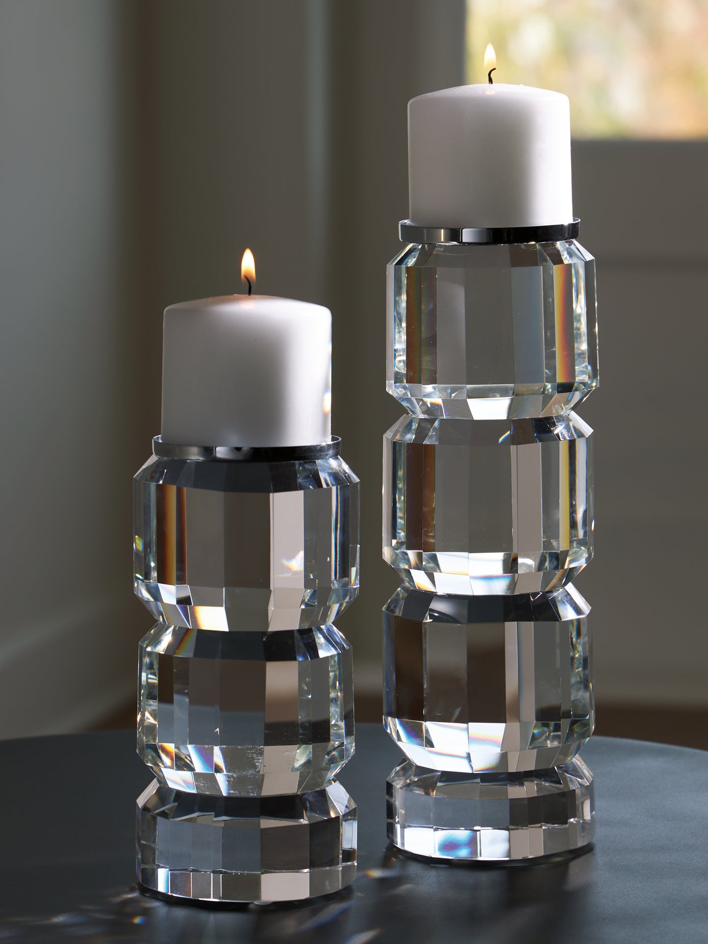 Stuart Furniture Outlet - Ashley Furniture - Brentley Candle Holder - Candle Holder Set (Set of 2) / Clear/Silver Finish - A2000770