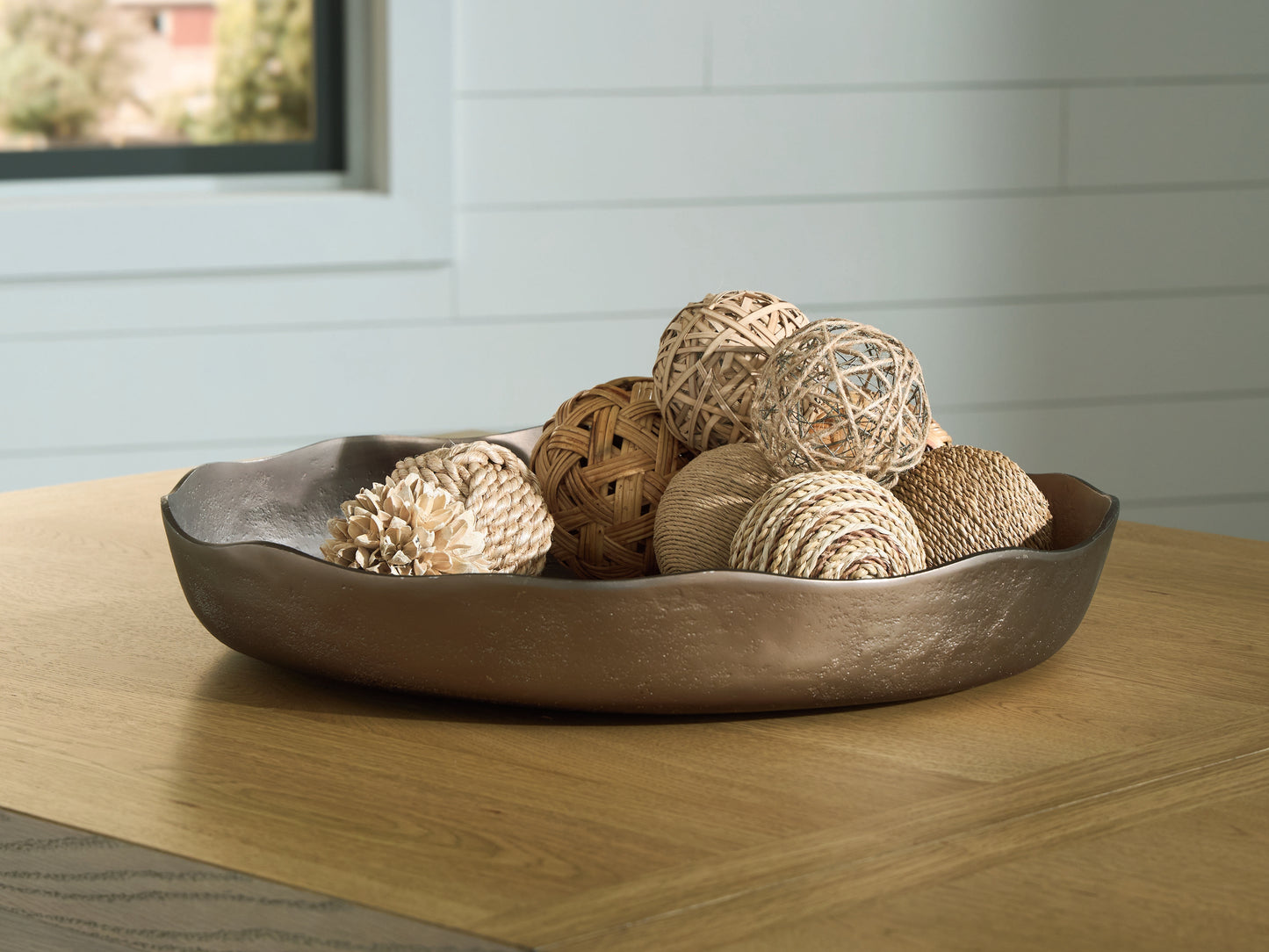 Stuart Furniture Outlet - Ashley Furniture - Wallmen Tray - Tray / Champagne Gold Finish - A2000817