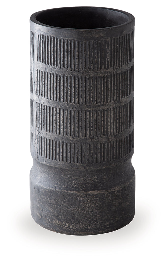 Beninworth Vase