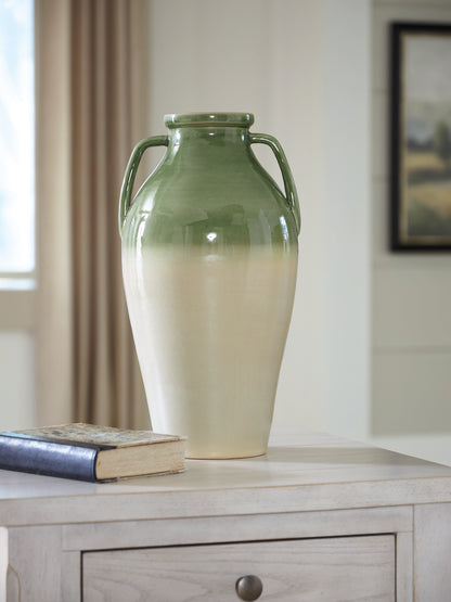 Stuart Furniture Outlet - Ashley Furniture - Andorbury Vase - Vase - A2000914
