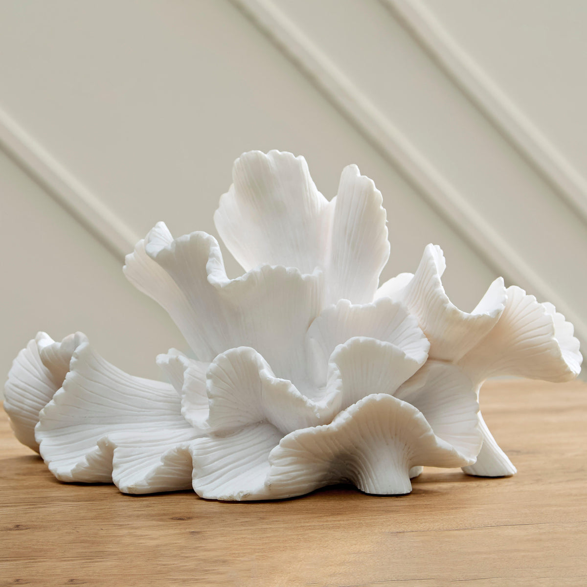 Stuart Furniture Outlet - Ashley Furniture - Waynemont Sculpture - Sculpture - A2000918
