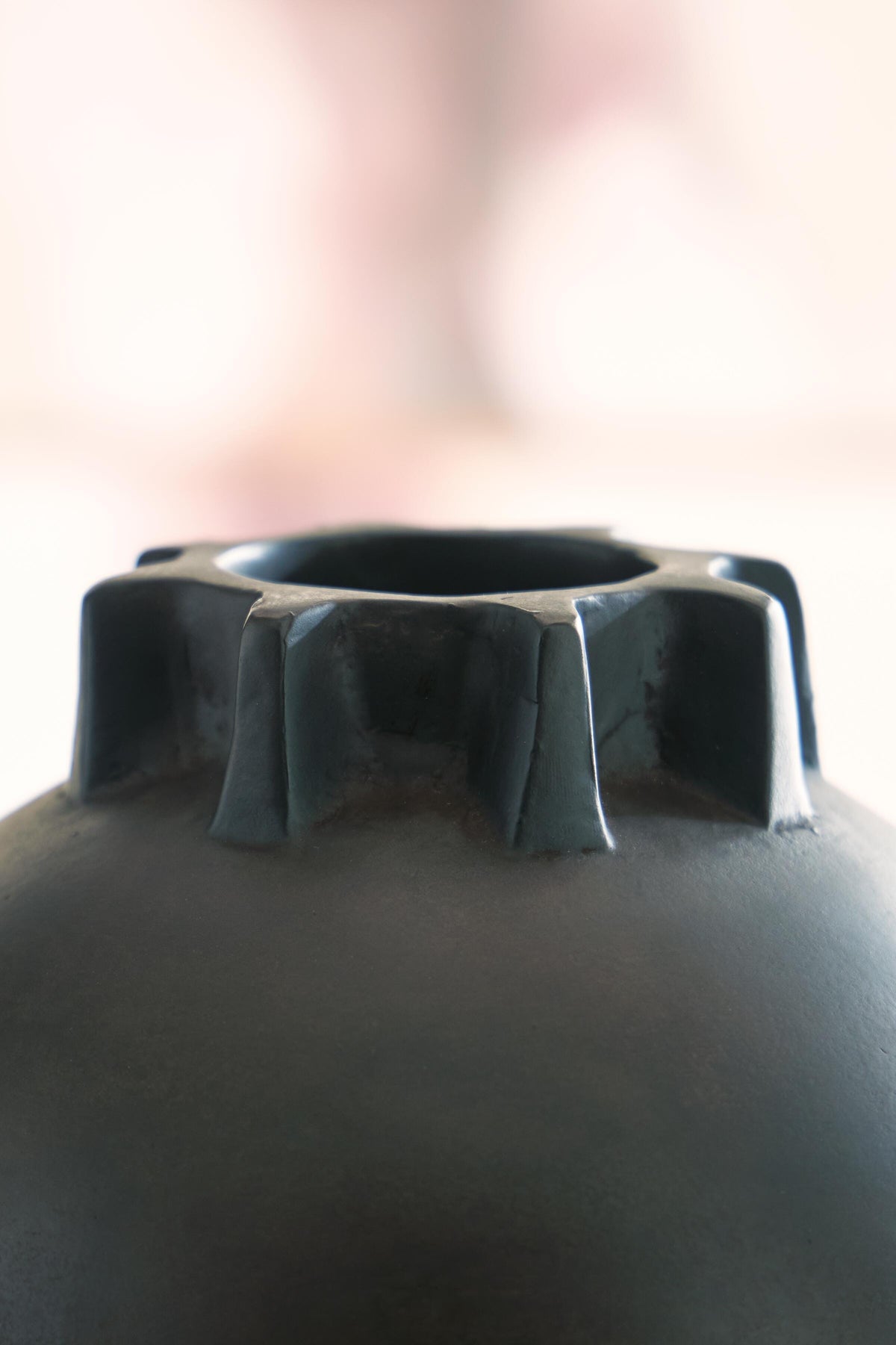 Kaslett Vase