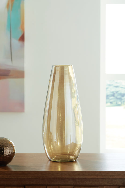 Stuart Furniture Outlet - Ashley Furniture - Rhettman Vase - Vase / Amber - A2900005