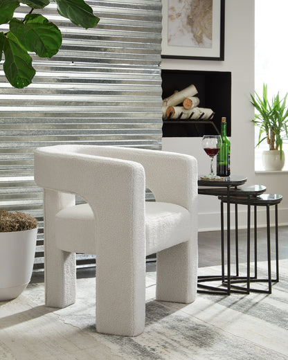 Stuart Furniture Outlet - Ashley Furniture - Landick Accent Chair - Accent Chair / Ivory - A3000699