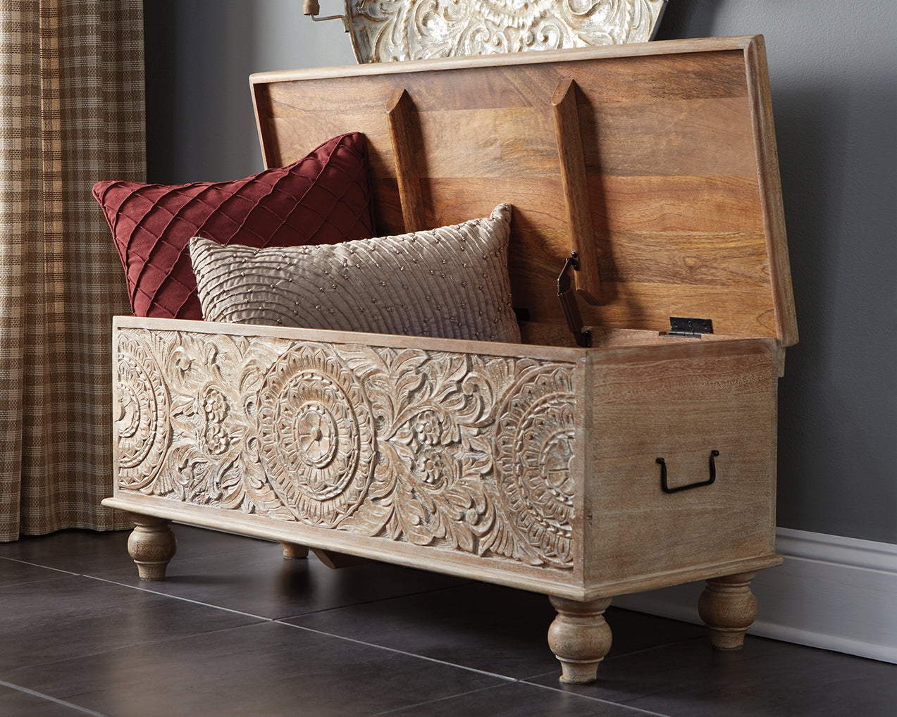 Stuart Furniture Outlet - Ashley Furniture - Fossil Ridge Storage Bench - Storage Bench / Beige / 44"W x 17"D x 17"H - A4000039
