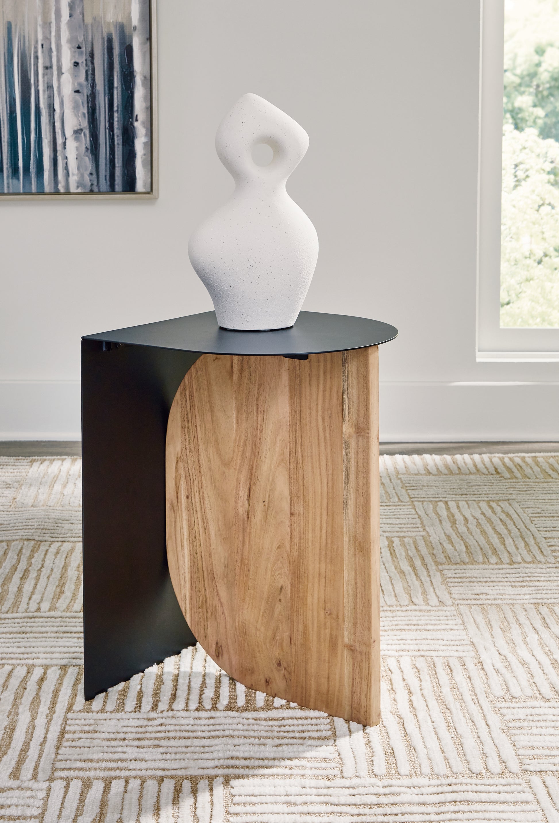 Stuart Furniture Outlet - Ashley Furniture - Ladgate Accent Table - Accent Table / Black/Natural - A4000628