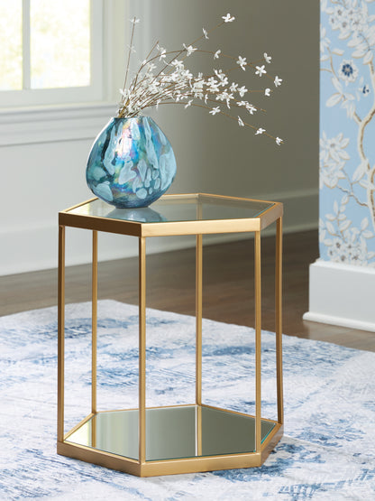 Stuart Furniture Outlet - Ashley Furniture - Veerwick Accent Coffee Table - Accent Cocktail Table / Gold Finish - A4000661