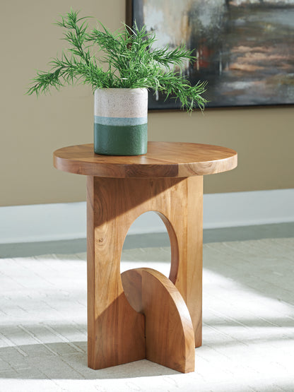 Stuart Furniture Outlet - Ashley Furniture - Hollbourne Accent Table - Accent Table / Brown - A4000723