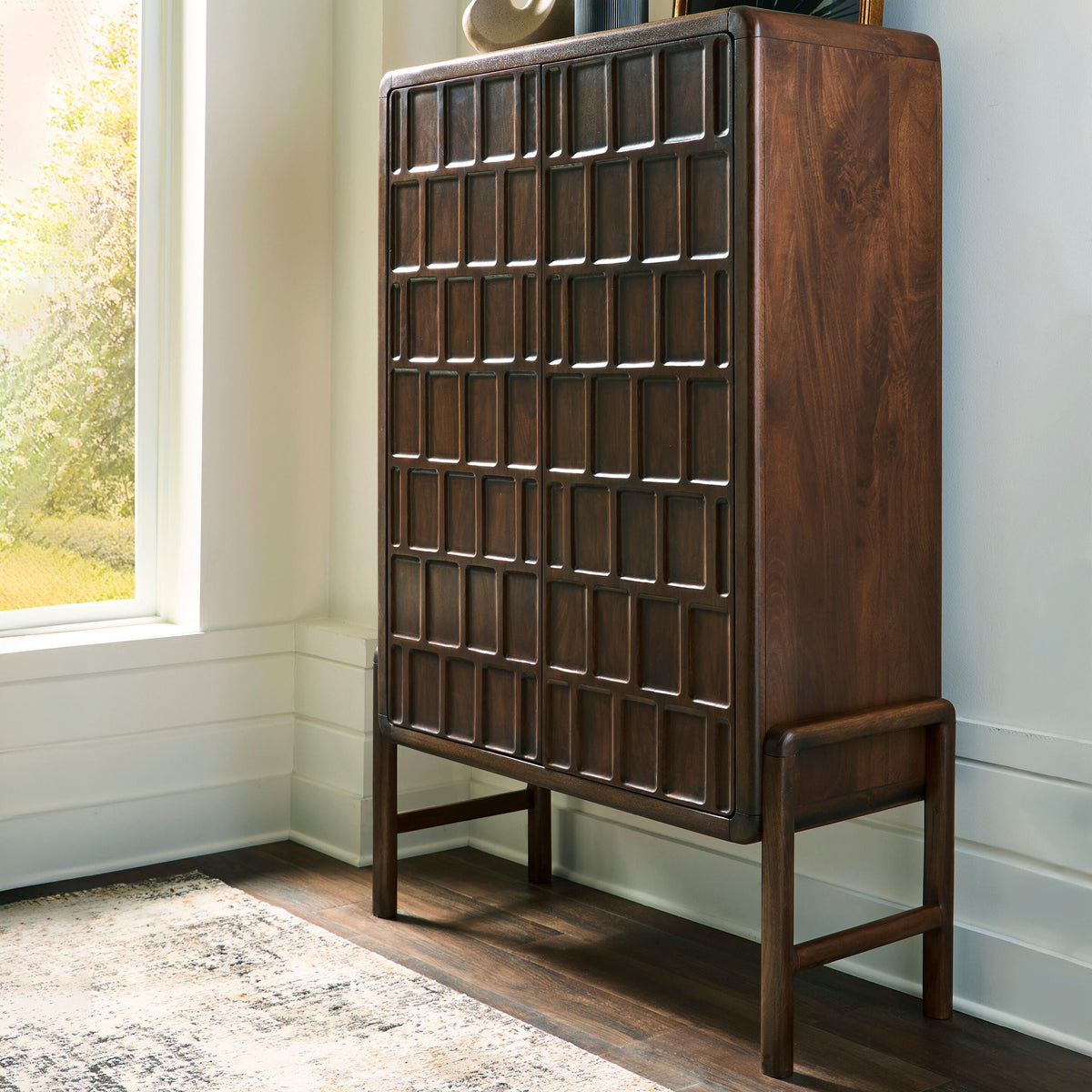 Stuart Furniture Outlet - Ashley Furniture - Dukestone Accent Cabinet - Accent Cabinet - A4000745