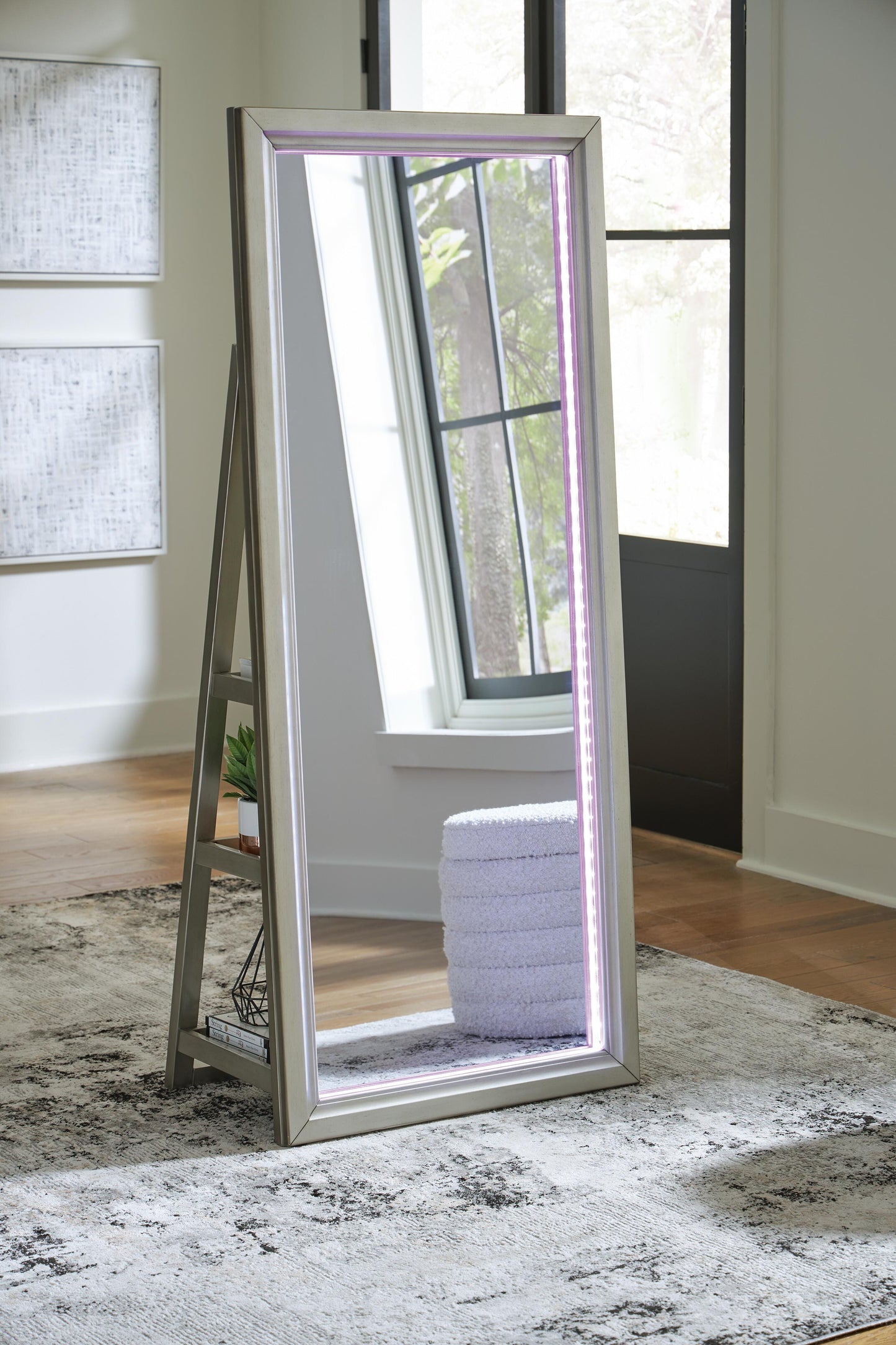 Evesen Mirror