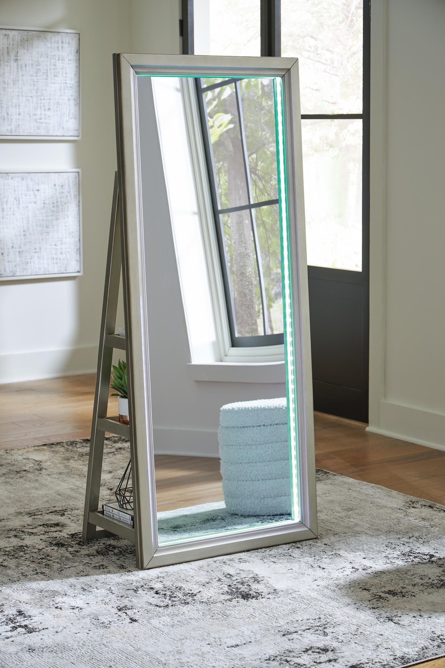 Evesen Mirror