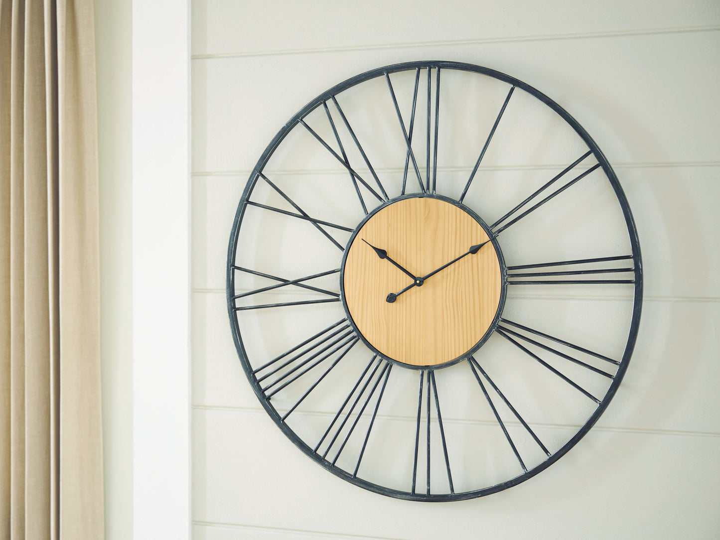 Stuart Furniture Outlet - Ashley Furniture - Brockett Wall Decor - Wall Clock - A8010452