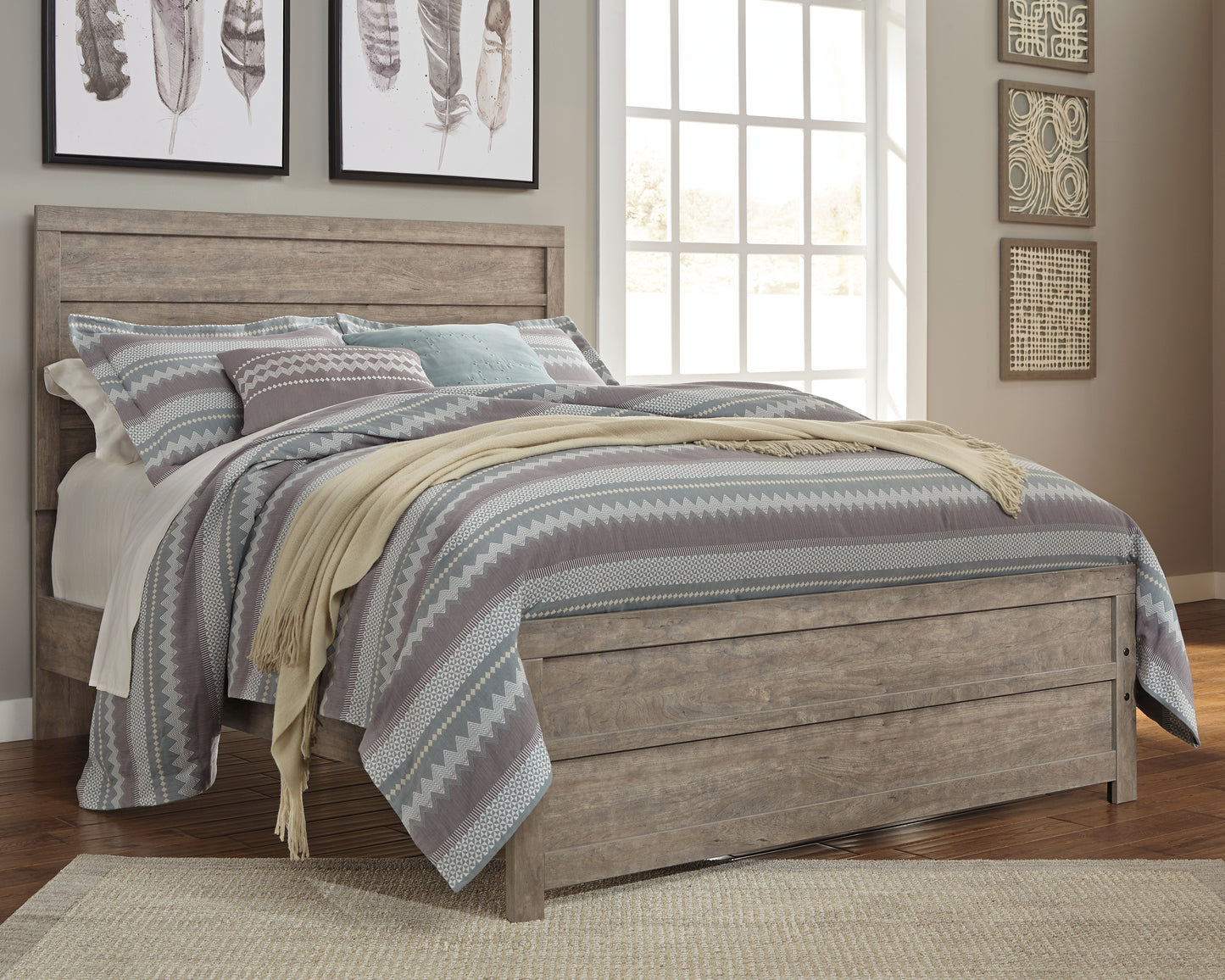 Stuart Furniture Outlet - Ashley Furniture - Culverbach Bedroom - Queen Panel Bed / Gray - B070B8