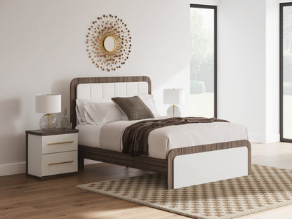 Stuart Furniture Outlet - Ashley Furniture - Kendanport Bedroom - Queen Upholstered Bed / White/Brown - PCB1108B7