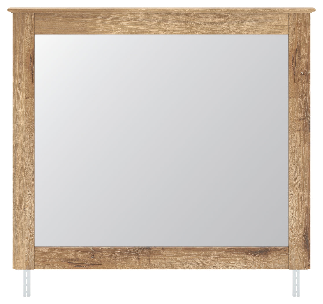 Stuart Furniture Outlet - Ashley Furniture - Makidern Bedroom - Bedroom Mirror / Tan - PCB1170-36