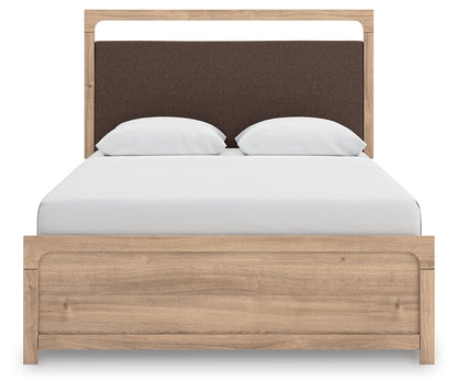 Kinlanni Bedroom