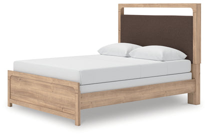 Kinlanni Bedroom