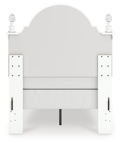 Kozlani Bedroom