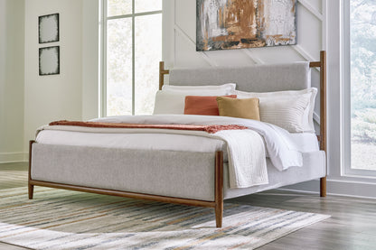 Stuart Furniture Outlet - Ashley Furniture - Lyncott Bedroom - California King Upholstered Bed / Brown - B615B7