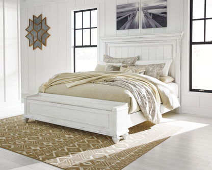 Stuart Furniture Outlet - Ashley Furniture - Kanwyn Bedroom - King Panel Bed with Storage Bench / Whitewash - B777B9