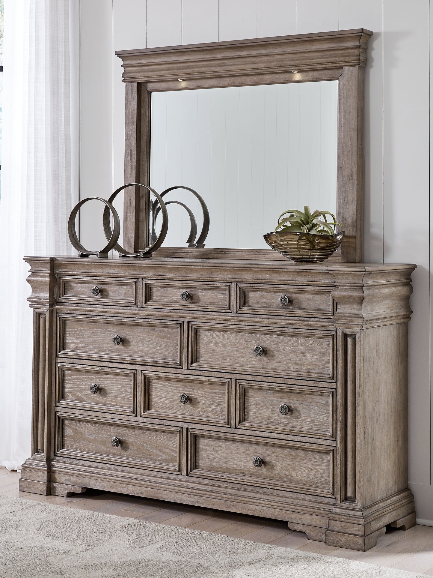 Stuart Furniture Outlet - Ashley Furniture - Blairhurst Bedroom - Dresser and Mirror / Light Grayish Brown - B916B1