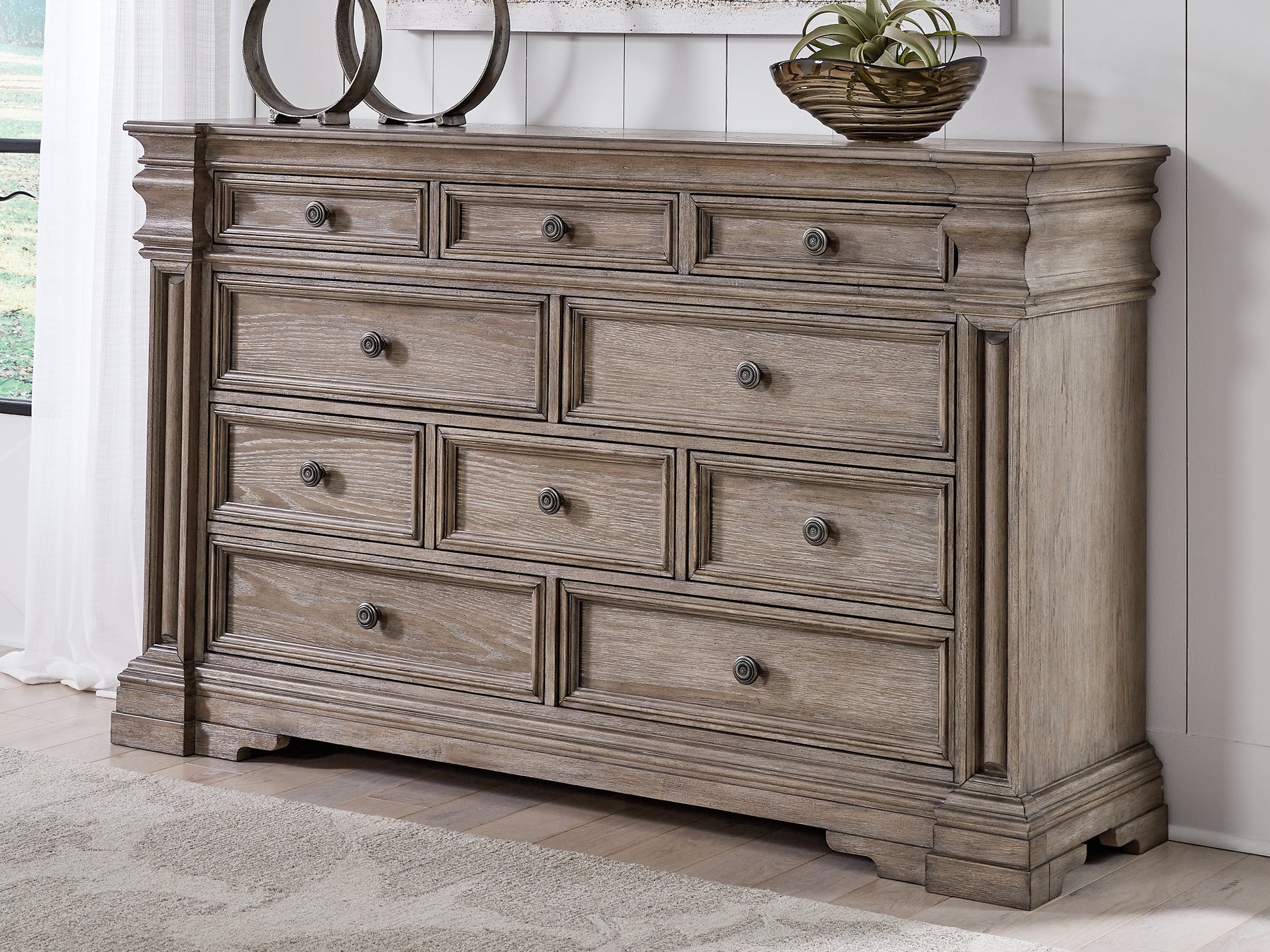 Stuart Furniture Outlet - Ashley Furniture - Blairhurst Bedroom - King Panel Bed / Light Grayish Brown - B916B4