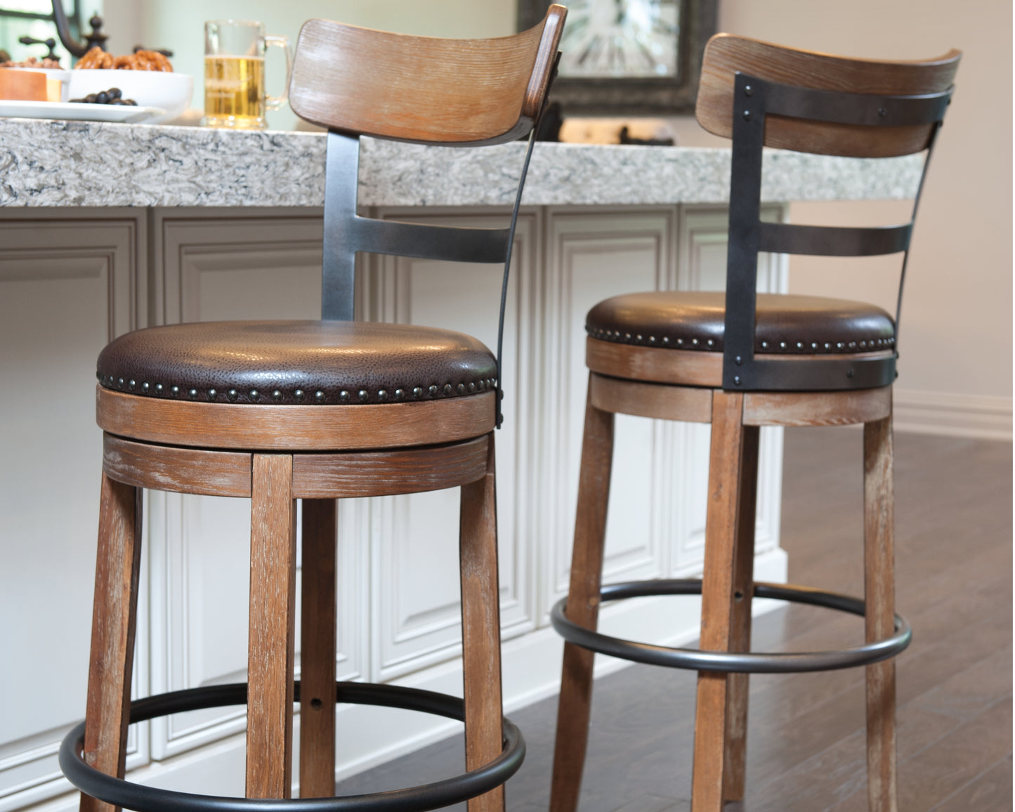 Stuart Furniture Outlet - Ashley Furniture - Pinnadel Dining Room - Bar Height Bar Stool (Set of 2) / Grayish Brown - D542-130X2