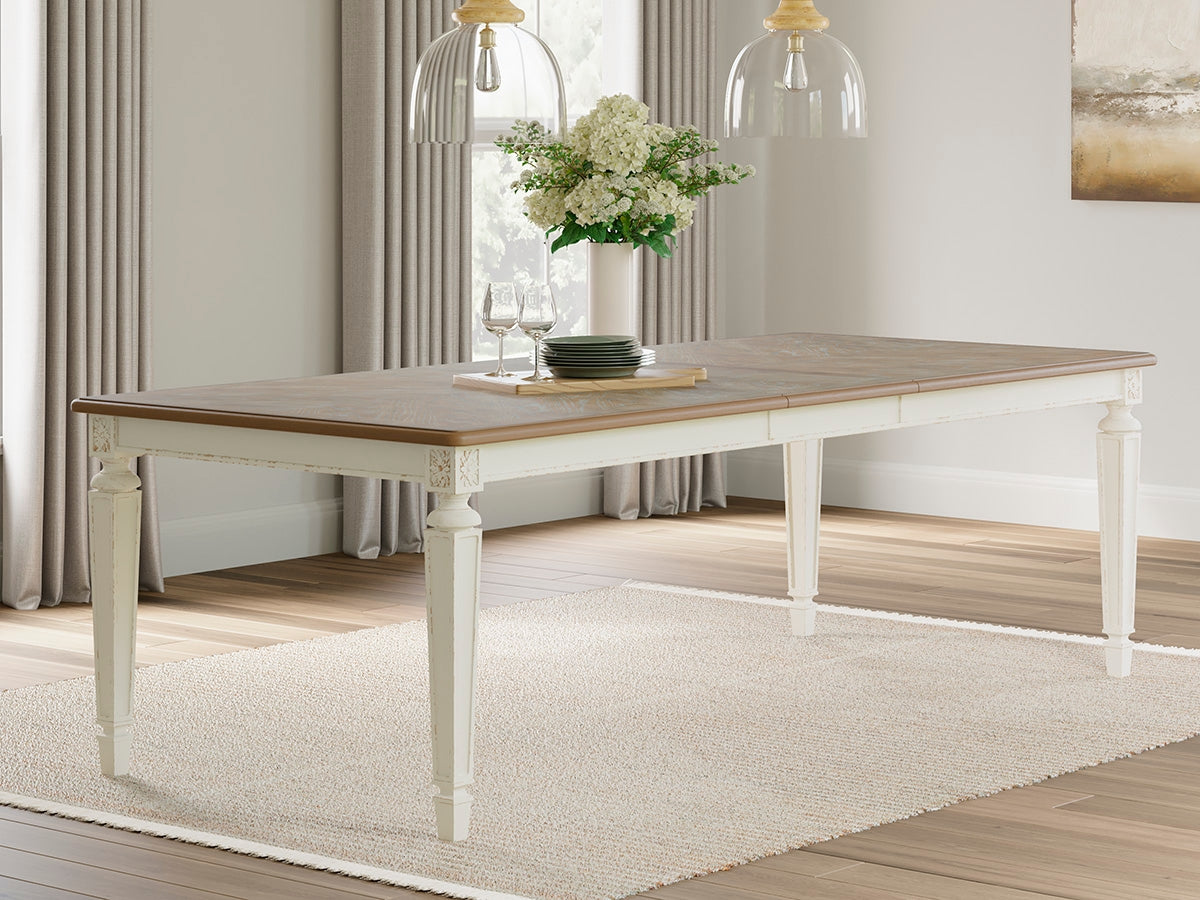 Stuart Furniture Outlet - Ashley Furniture - Realyn Dining Room - Dining Chair (Set of 2) / Chipped White - D743-01X2