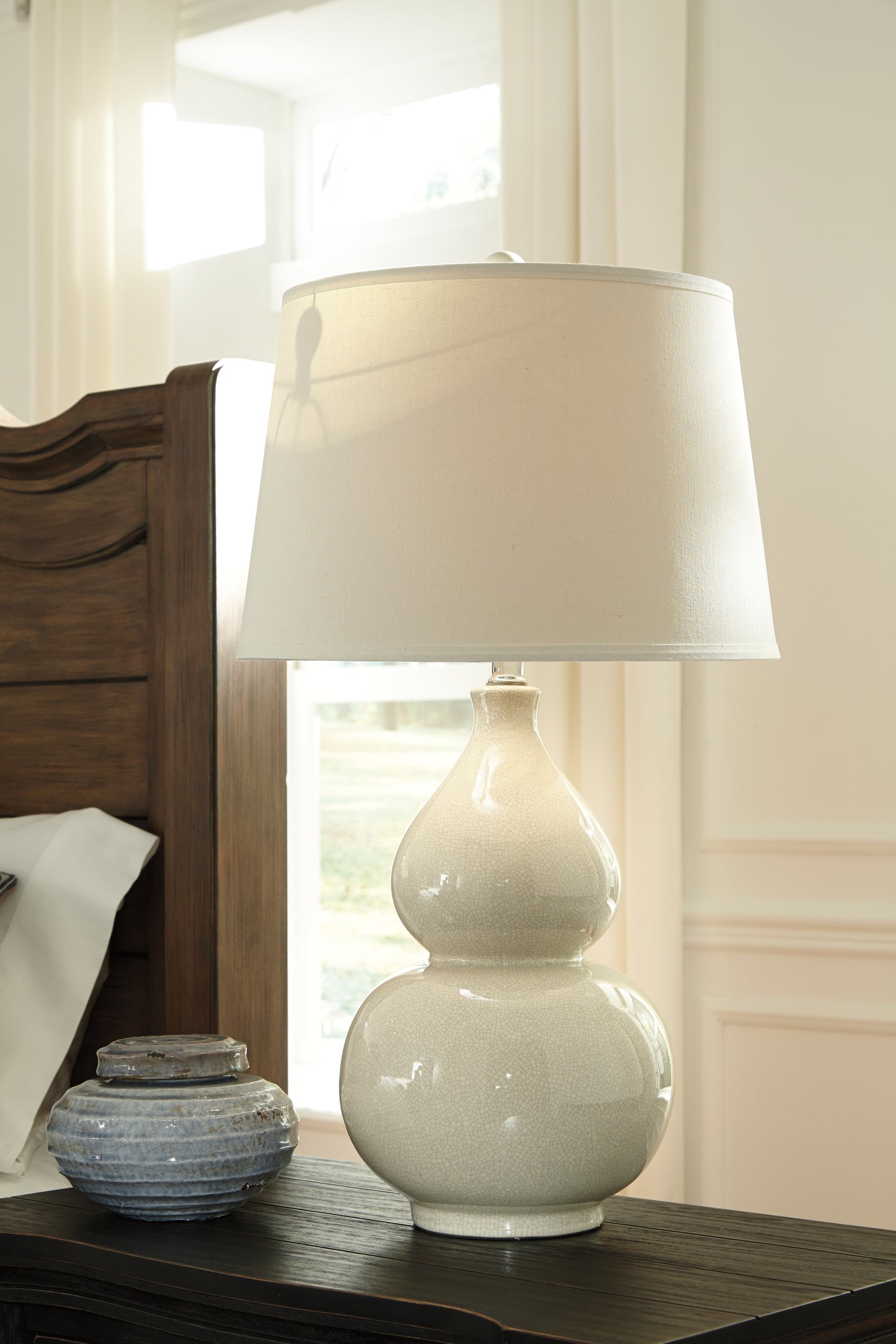 Stuart Furniture Outlet - Ashley Furniture - Saffi Lighting - Table Lamp (Set of 2) / Cream - L100074X2