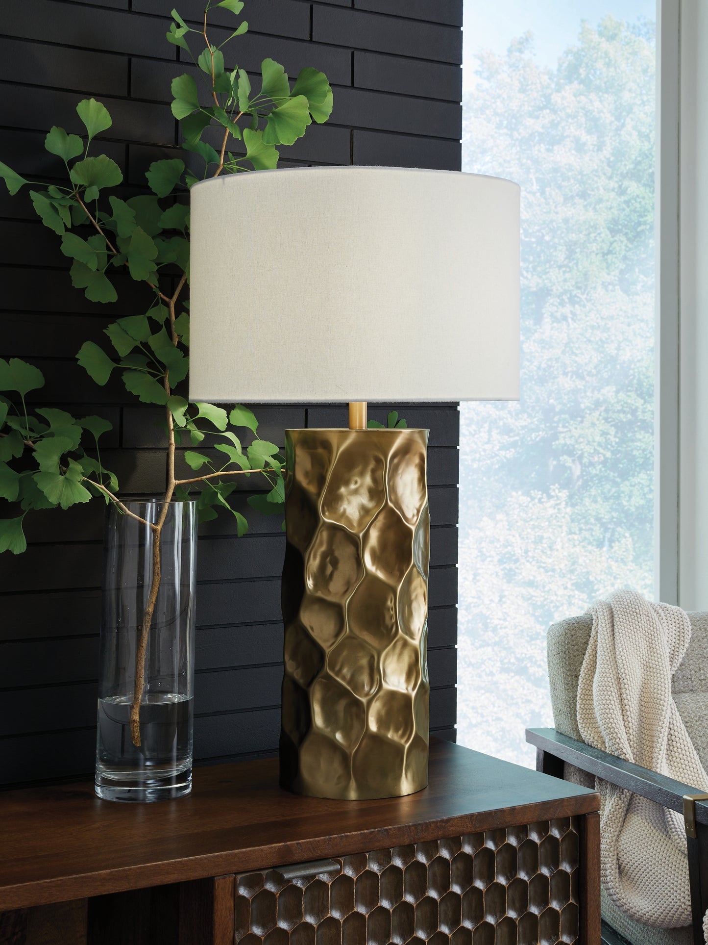 Stuart Furniture Outlet - Ashley Furniture - Marshawn Lighting - Metal Table Lamp (1/CN) / Gold Finish - L207524