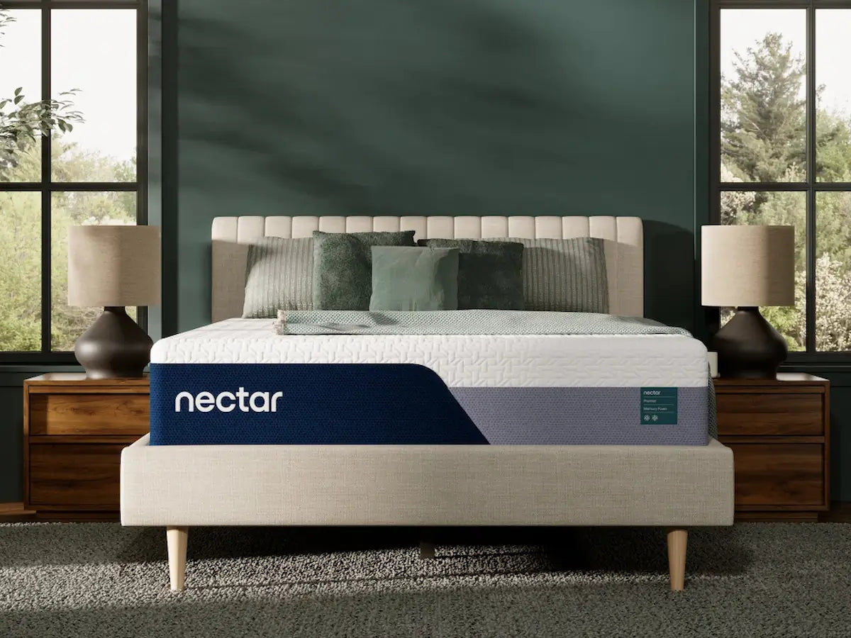 Stuart Furniture Outlet - Ashley Furniture - Nectar Premier Memory Foam 5.1 Mattresses - Full / White - M12621