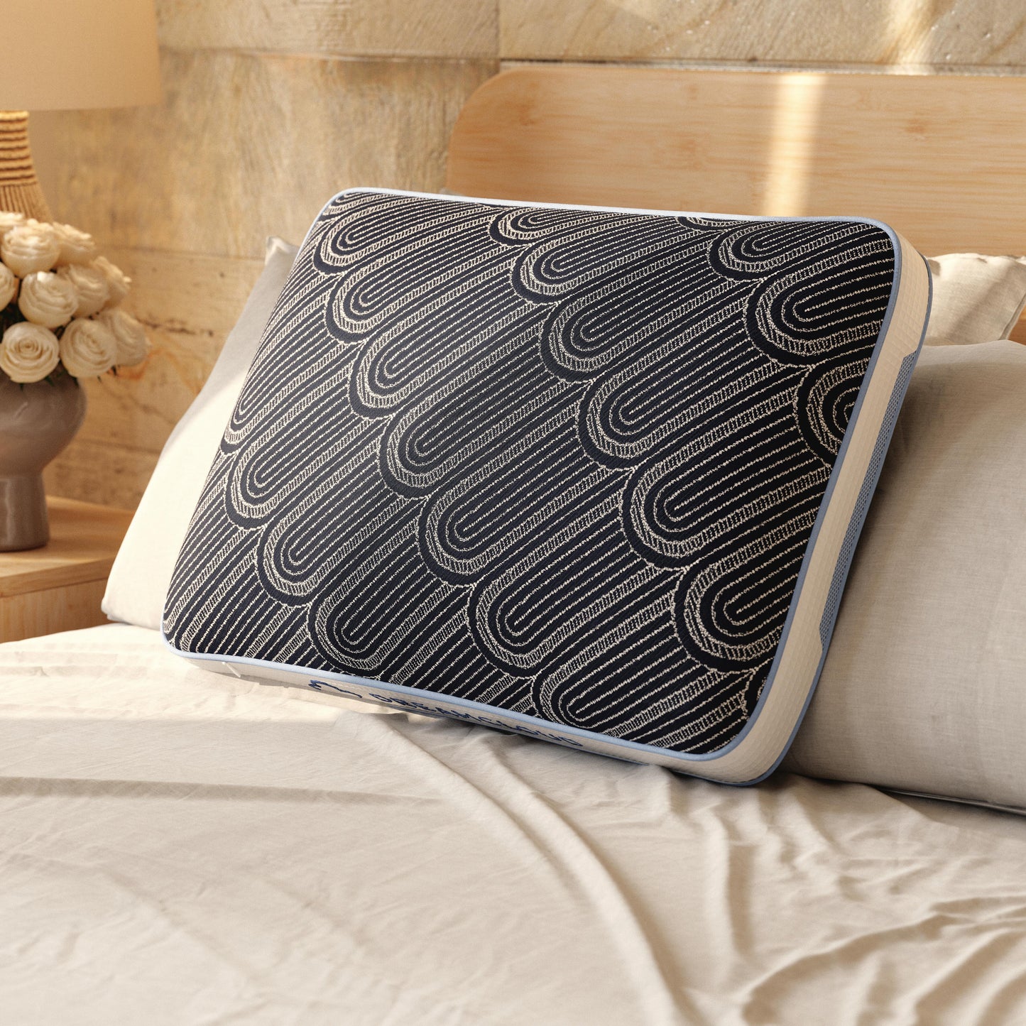 Stuart Furniture Outlet - Ashley Furniture - DreamCloudTM Luxe Pillow (Set of 4) - Pillow (4/CS) - M88906